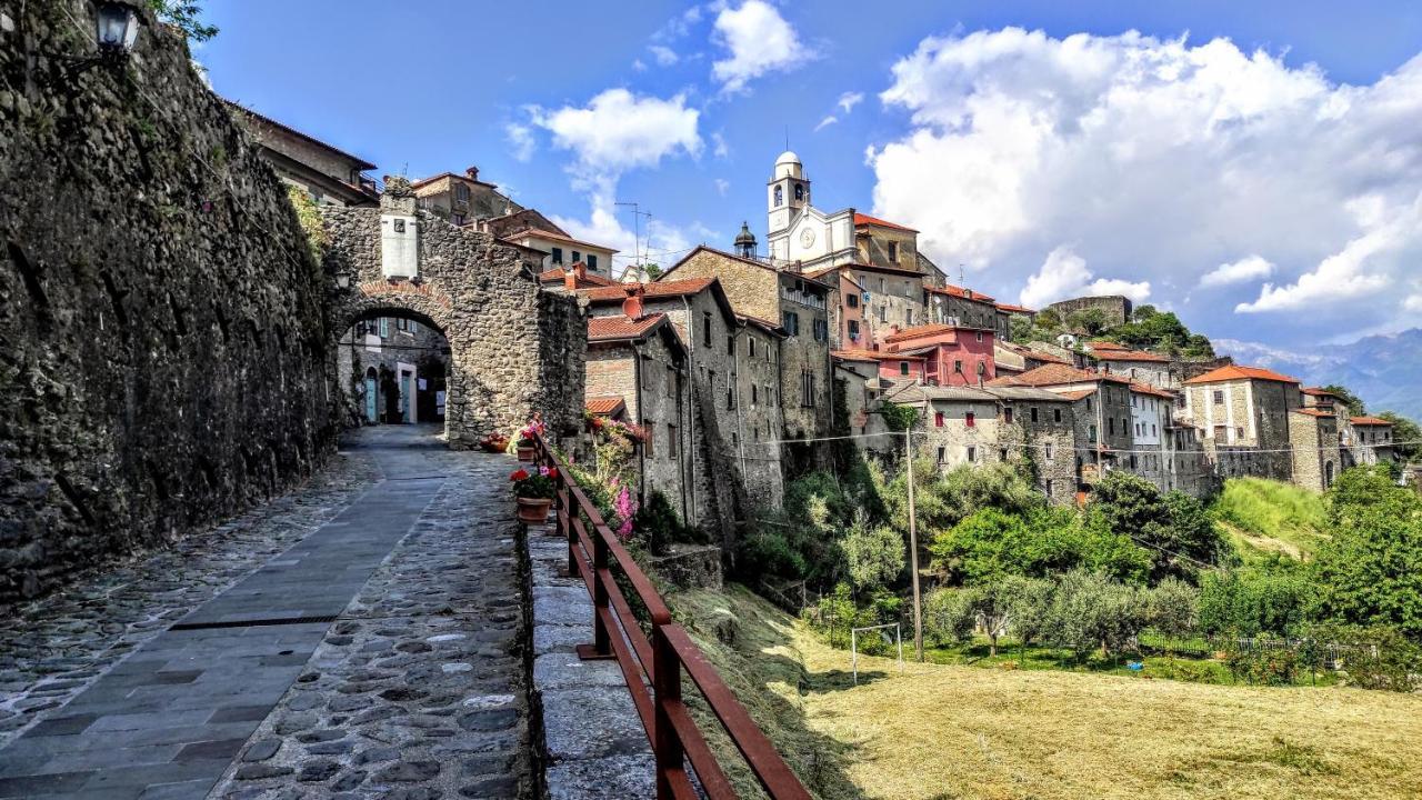 Eremo Gioioso Villa Pontremoli Exterior photo